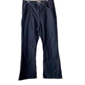 Lee Classic Fit at the Waist Dark Wash Bootcut Jeans w Embellished Back Pockets